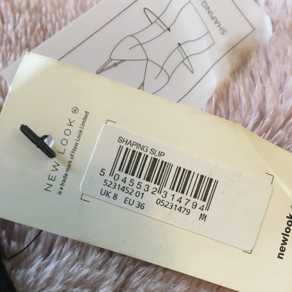 NWT - shapewear New Look - Picture 7 of 7